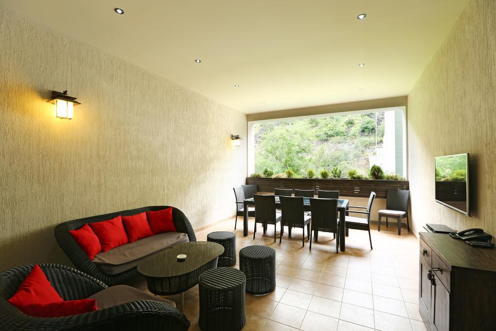 Ibiza Hotel&Spa Yerevan Exterior photo
