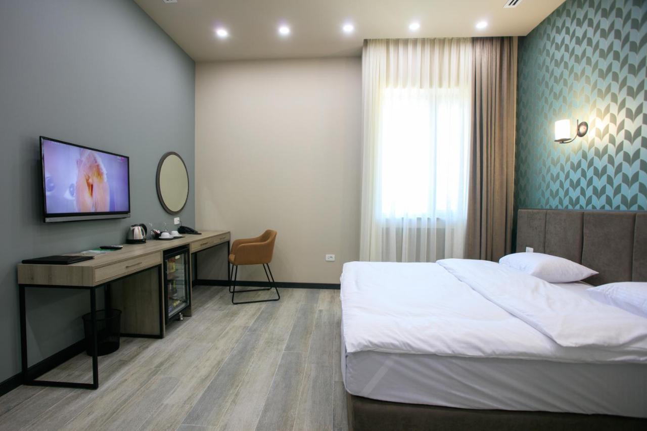 Ibiza Hotel&Spa Yerevan Exterior photo